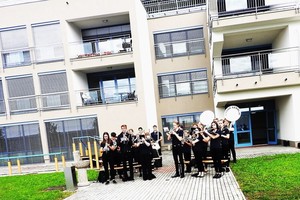 galerija/10012nastopila_je_tudi_godba_cerklje