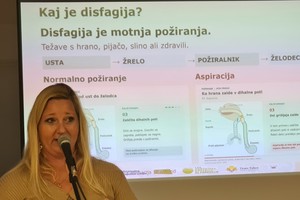 galerija/Borovnicevi-smutiji-in-Disfagija-17
